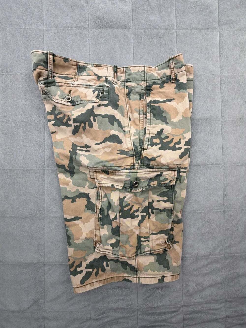 Levi's Camouflage Cargo Shorts Size 38 Multi Cotton